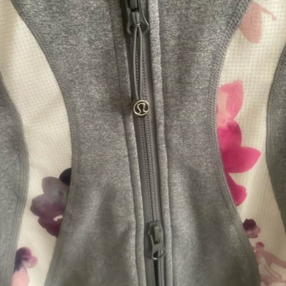 Lululemon two way full zip define jacket - Picture 4 of 5